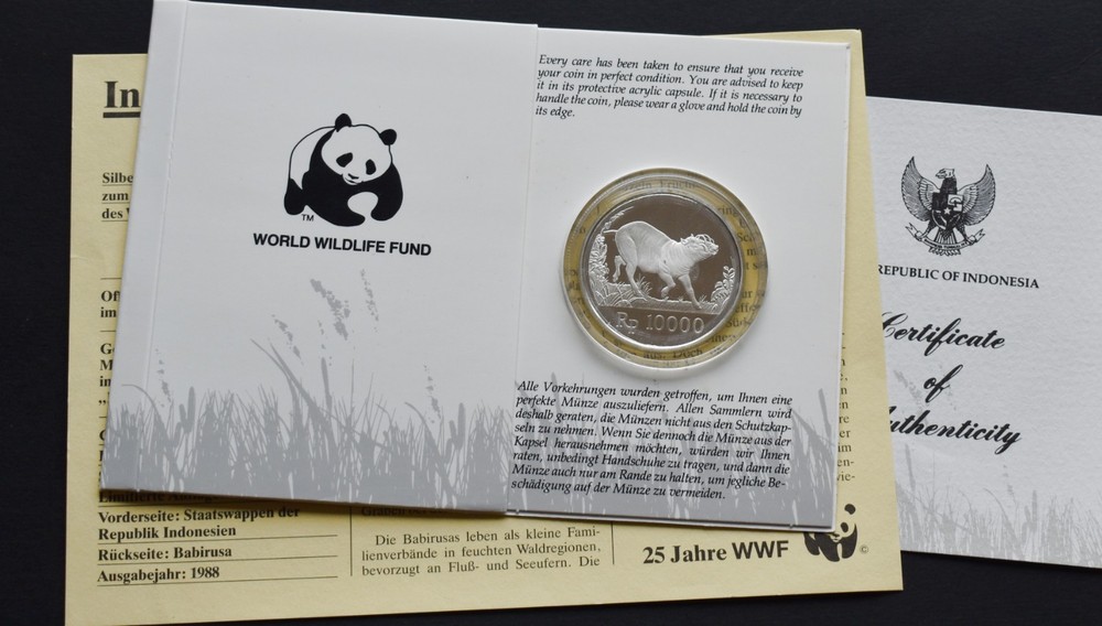 Indonesia Indonesia 10,000 Rupees 1987 Babirusa + Certificates WWF Silver Proof