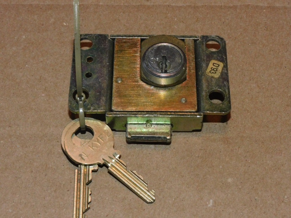 Vintage Payphone Pay Phone Lock with key #2