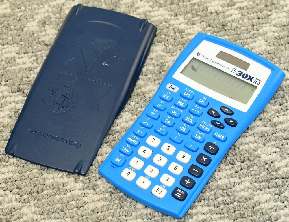 Texas Instruments TI-30XIIS - Light Blue Preowned w/ Cover SCREEN DEFECT