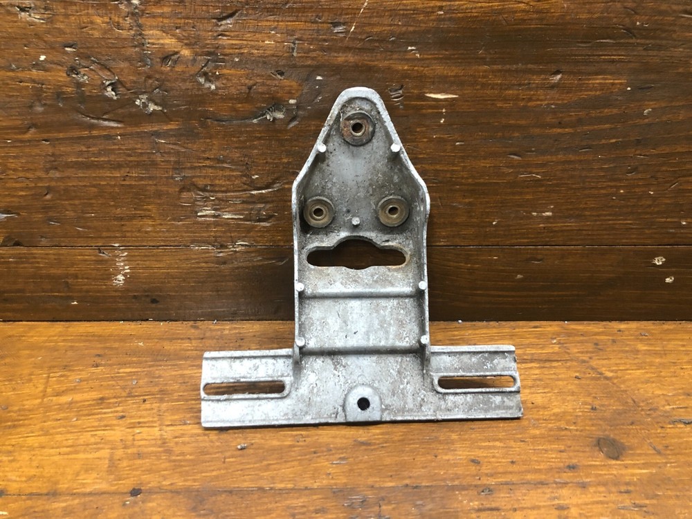 SUZUKI LS650 SAVAGE NUMBER PLATE BRACKET