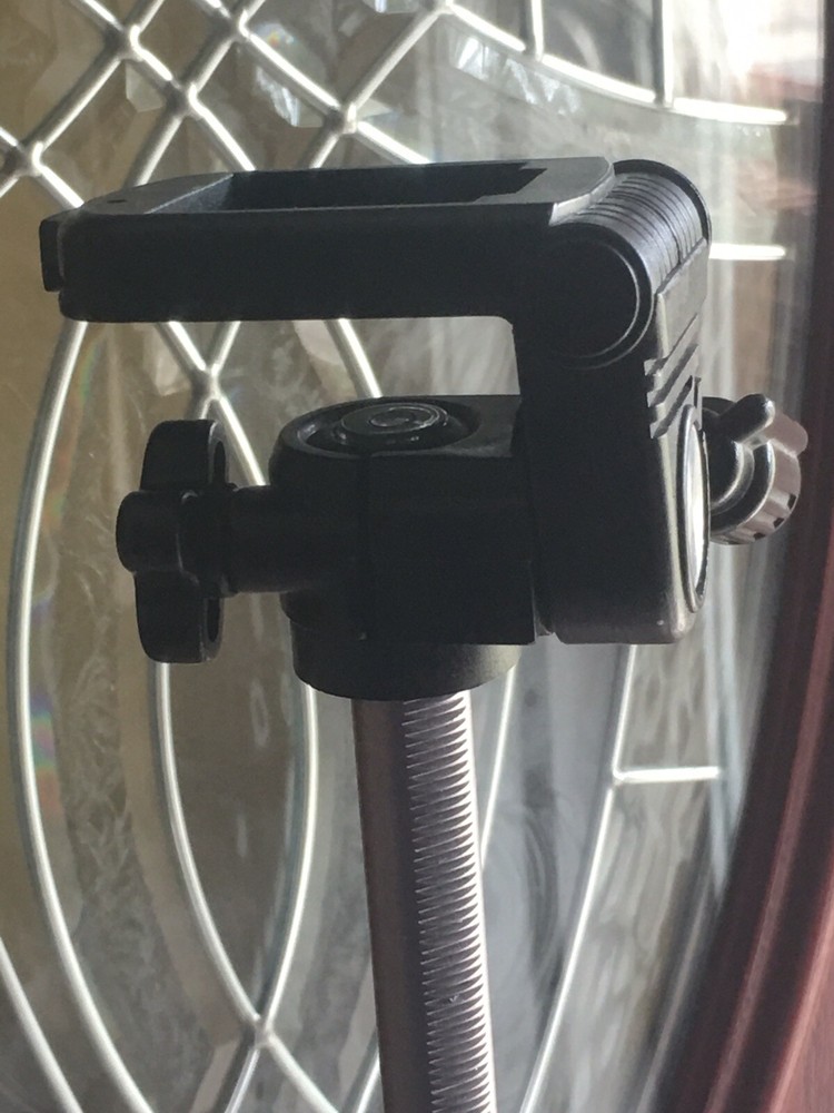 AMBICO 54" Tripod Lightweight