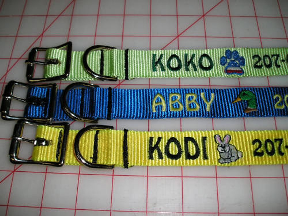 Embroidered personalized dog collars with name, etc.