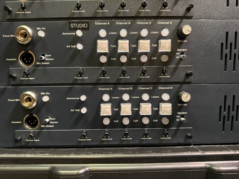 HME ClearCom 4-CH Remote Base Station Encore RM-704 Rack Mount Intercom System