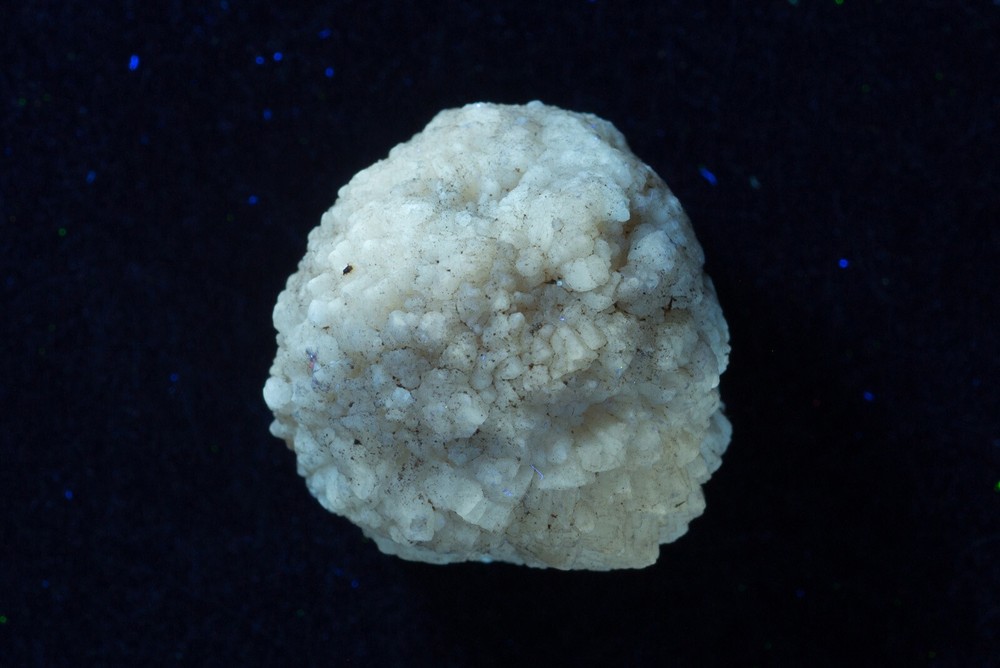 JH22097 Calcite Nodule, Barstow, CA