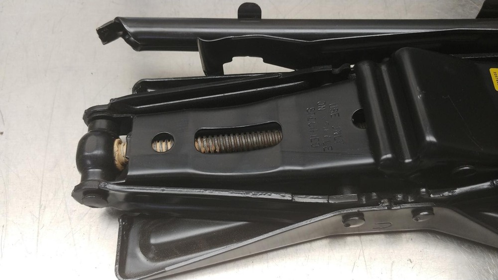 1993-2002 Camaro Firebird OEM Jack Assembly