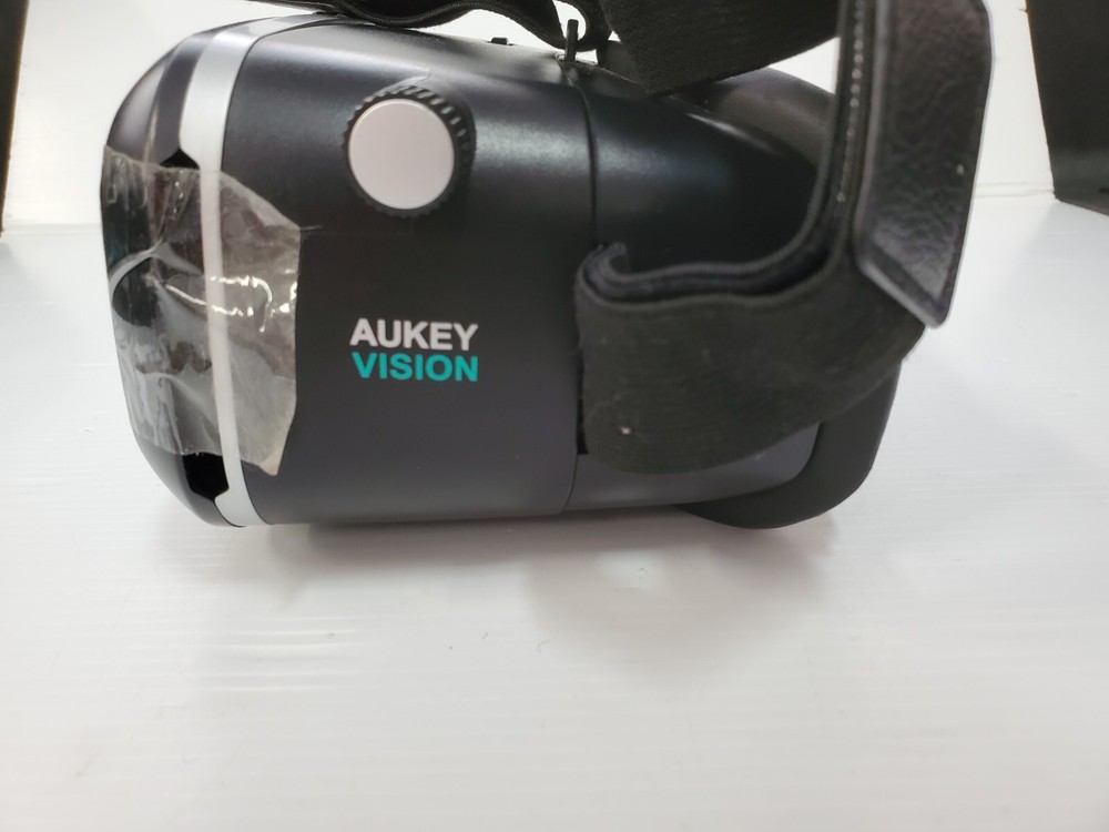 AUKEY VISION VR Headset VR-( Untested)