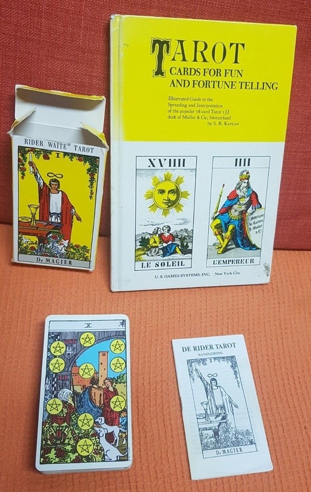 TAROT 78 cards avec notice explicative + book 1970