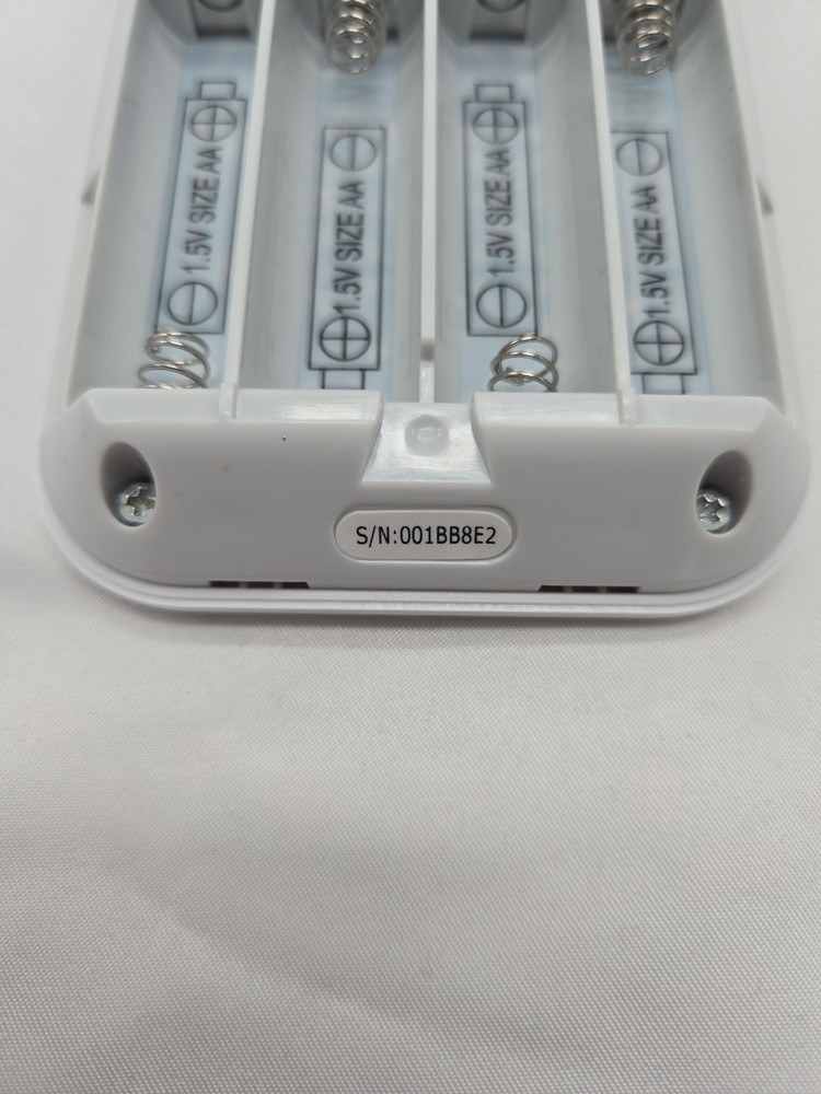 Simplisafe Model SSKP3 Home Security System Wireless Keypad - White Used