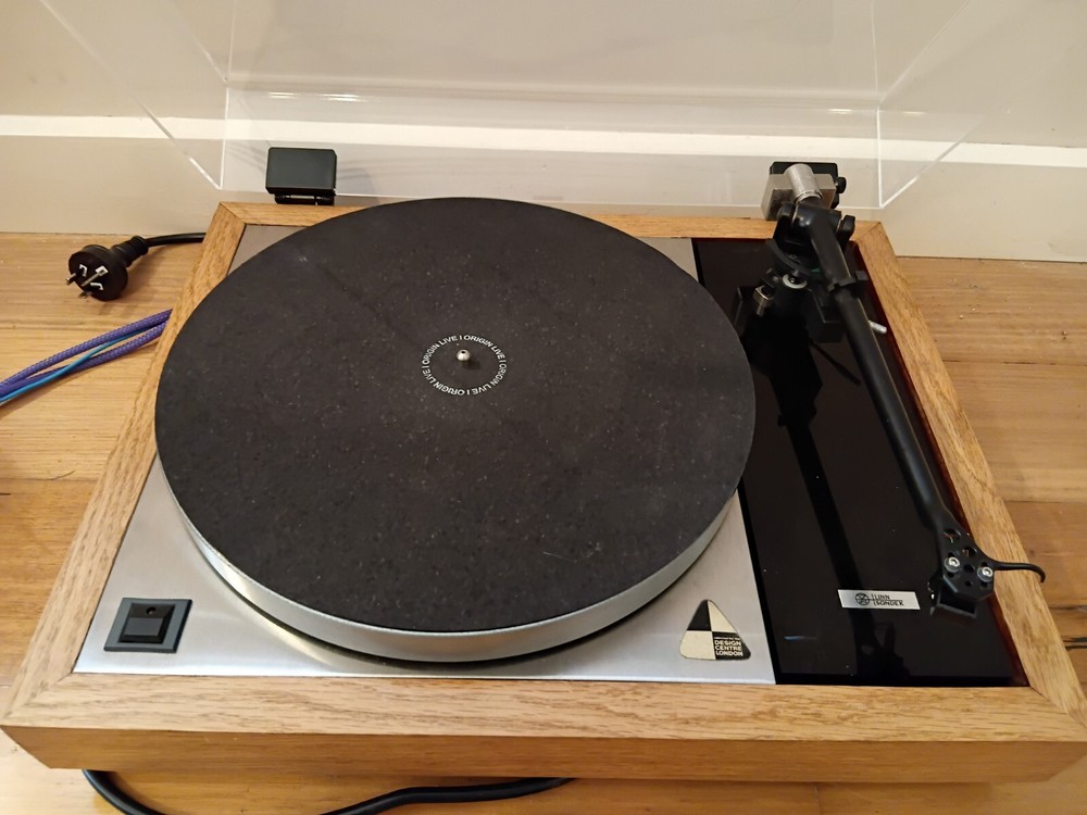 Linn Sondek LP12 Turntable