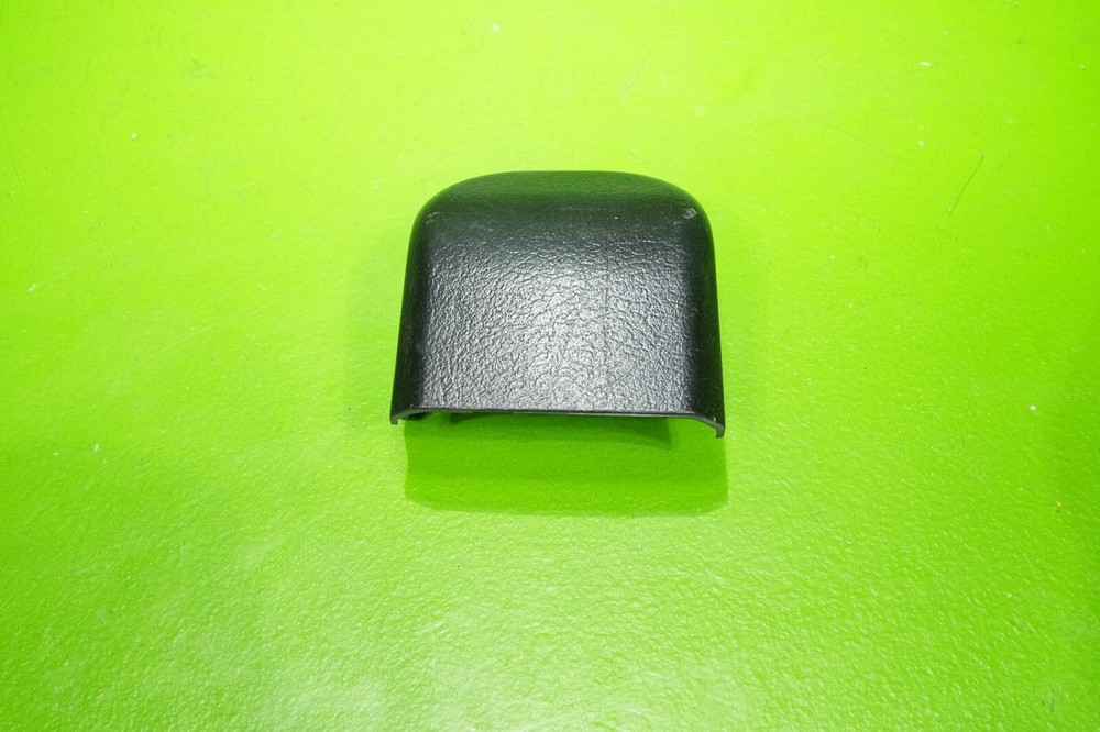 92-96 Prelude OEM steering wheel cruise control switch button cover trim panel
