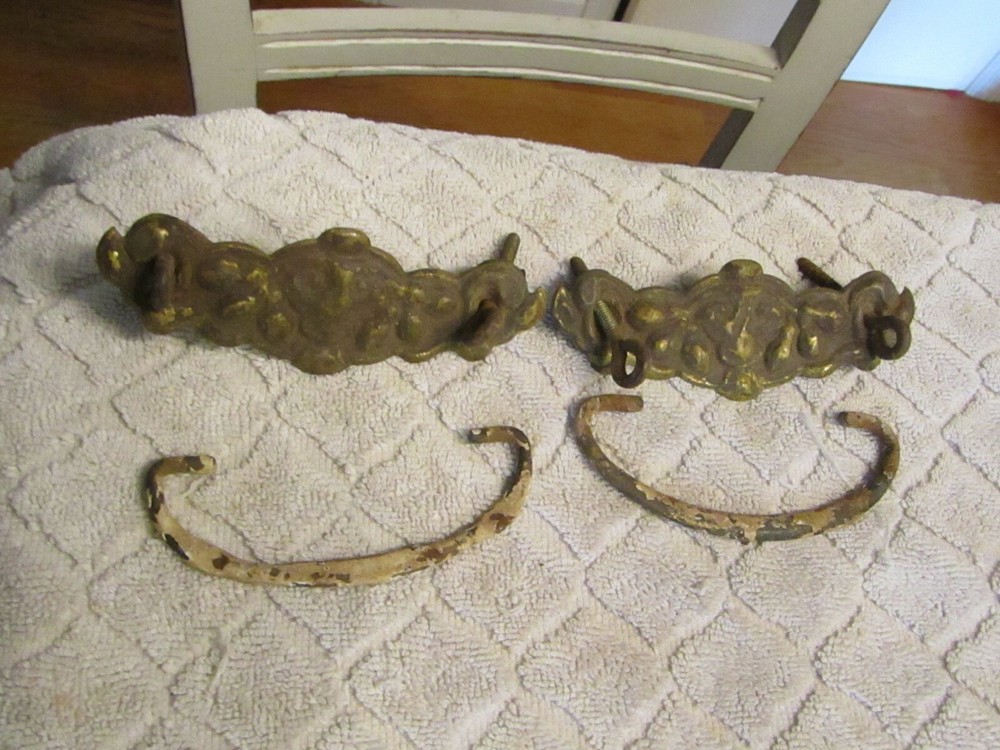 Antique Victorian Age Brass Cast Iron Drawer Pulls Decorative Matching Set L 6