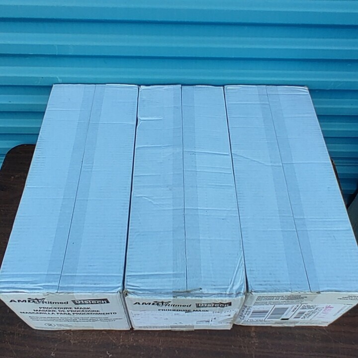 (1) Box 500 Masks AMD Ritmed 2115 Distech Earloop Facemasks ASTM Level 2 Blue