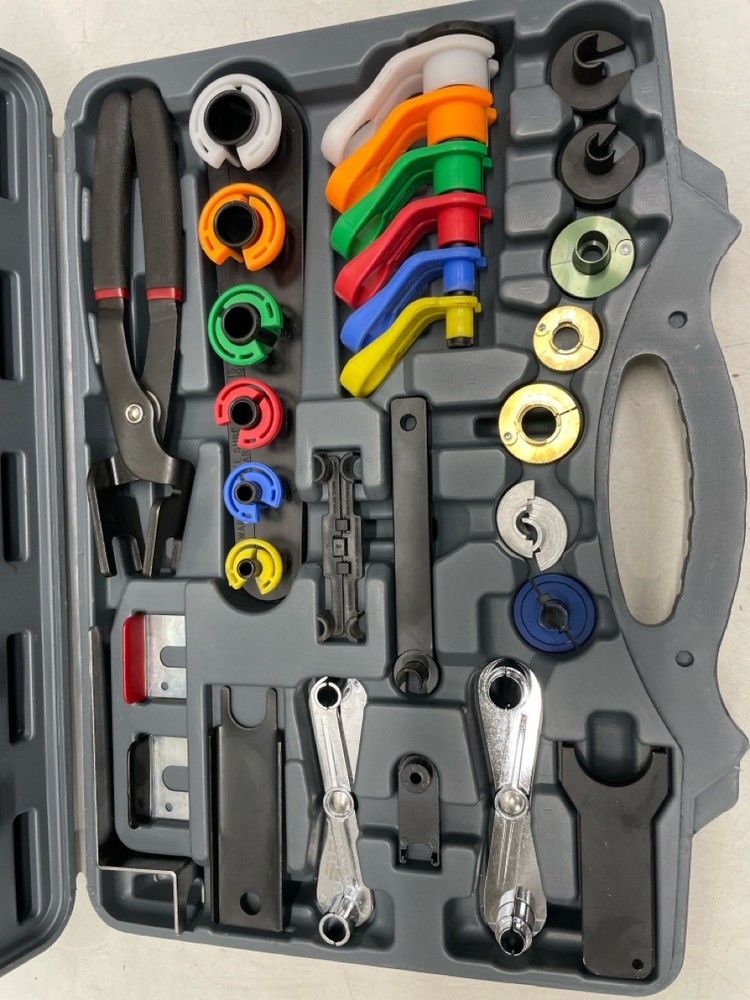 FUEL FILTER DISCONNECT SET (P03050107)