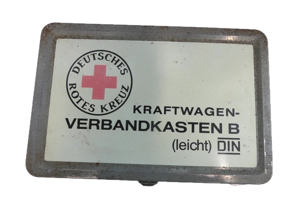 Vintage Car B Metal First Aid Kit