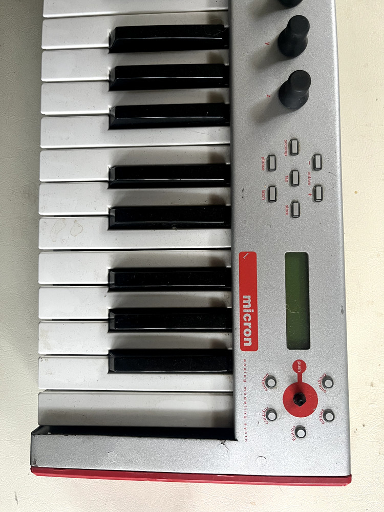 Alesis Micron Keyboard Synthesizer - 37 Key Modeling Synth Working Condition