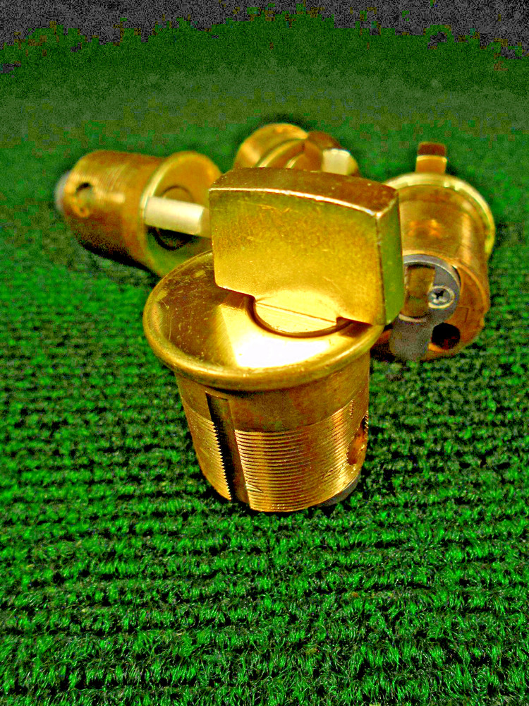 YALE THREADED BRASS THUMB TURN LATCH for ENTRY MORTISE LOCK  - NICE (40000)