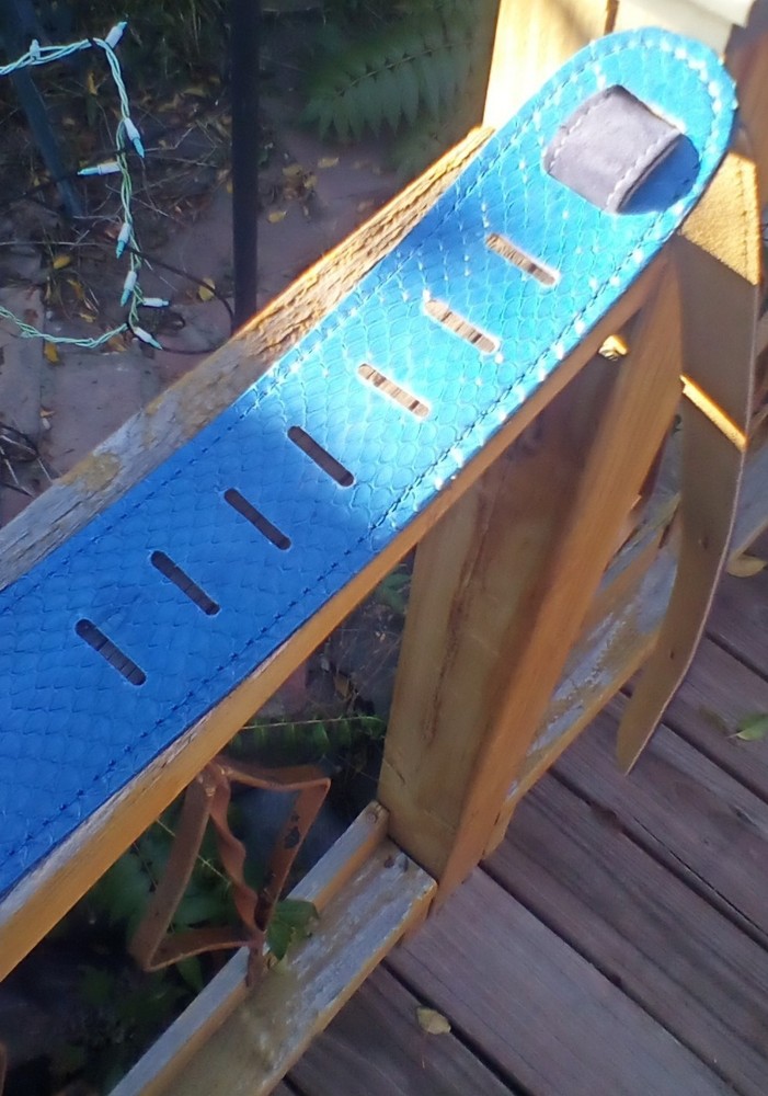Genuine cobra Light blue snakeskin guitar strap
