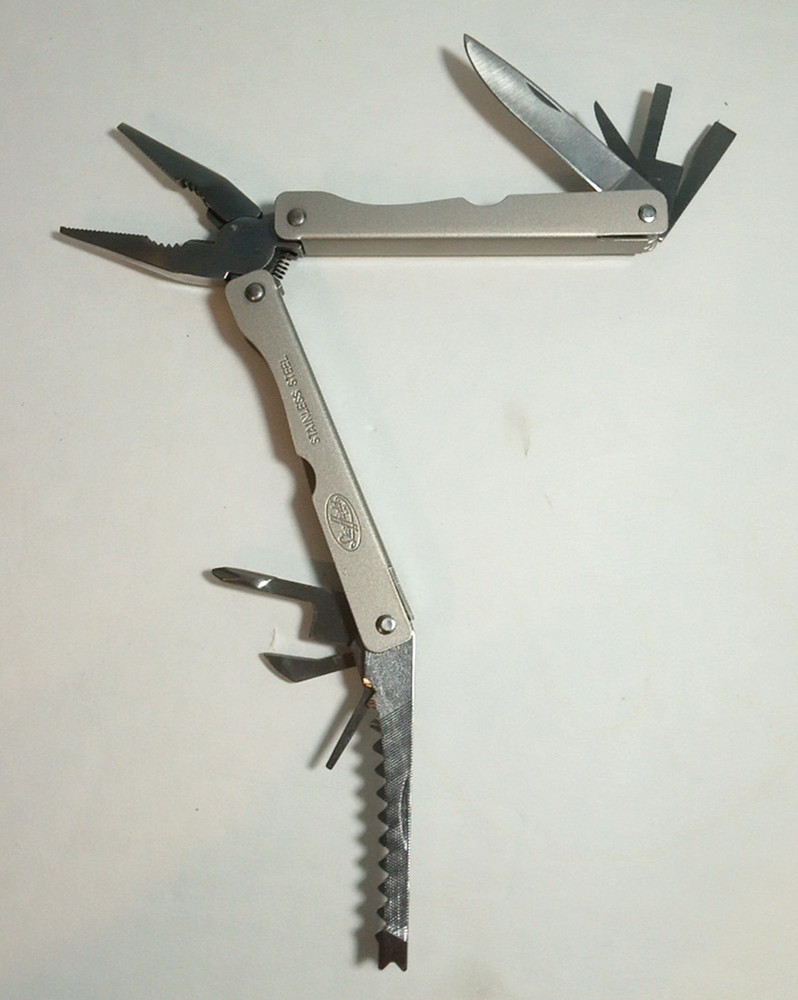 SHEFFIELD 2 PIECE MULTI FUNCTION TOOL BOX 318-382 POCKET KNIFE TOOL