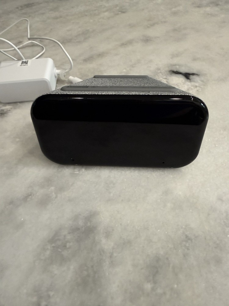 Lenovo Smart Clock Essential Gray Fabric Rectangular Wired Smart Speaker