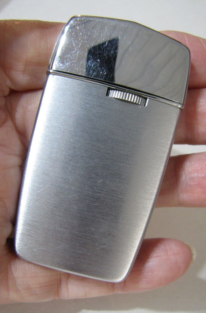 Vintage Ronson Varaflame Windproof Lighter With Case Engraved