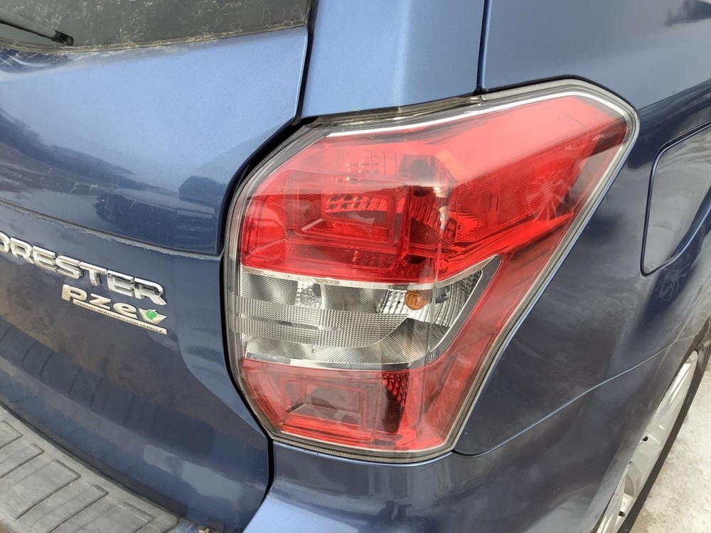 FORESTER 2015 Glove Box 4943387