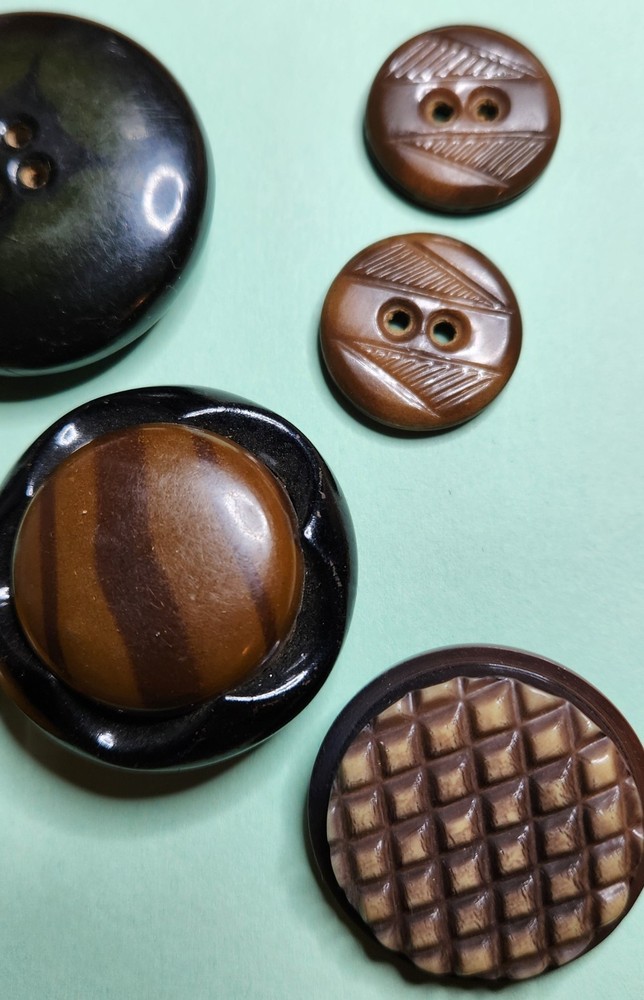Vintage Celluloid Buttons