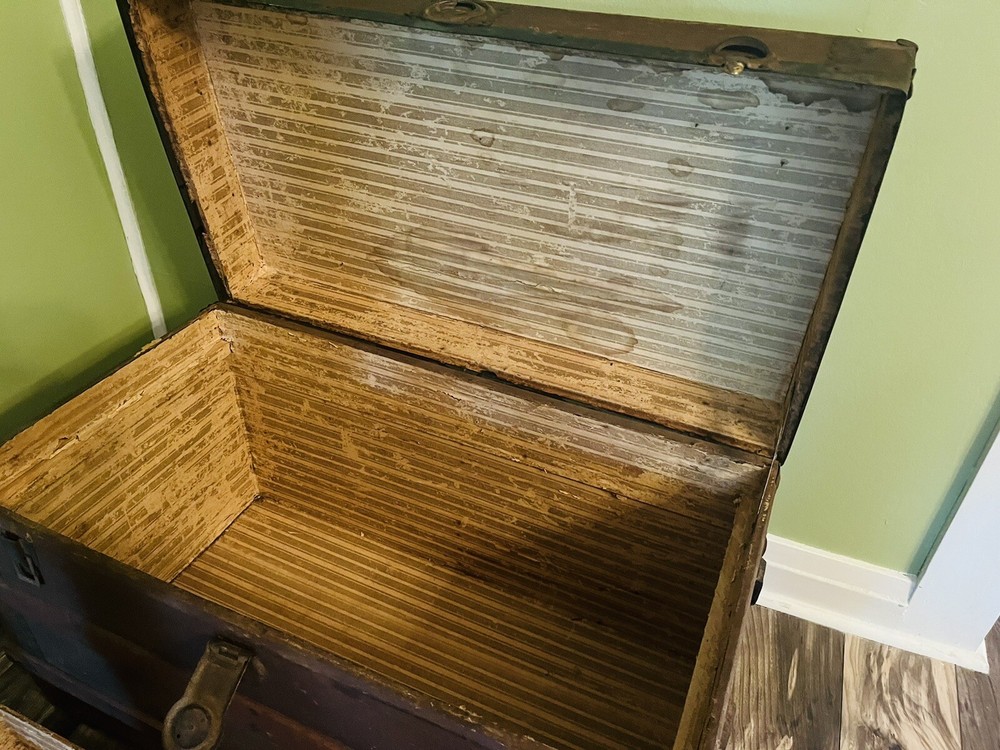 Woden Chest