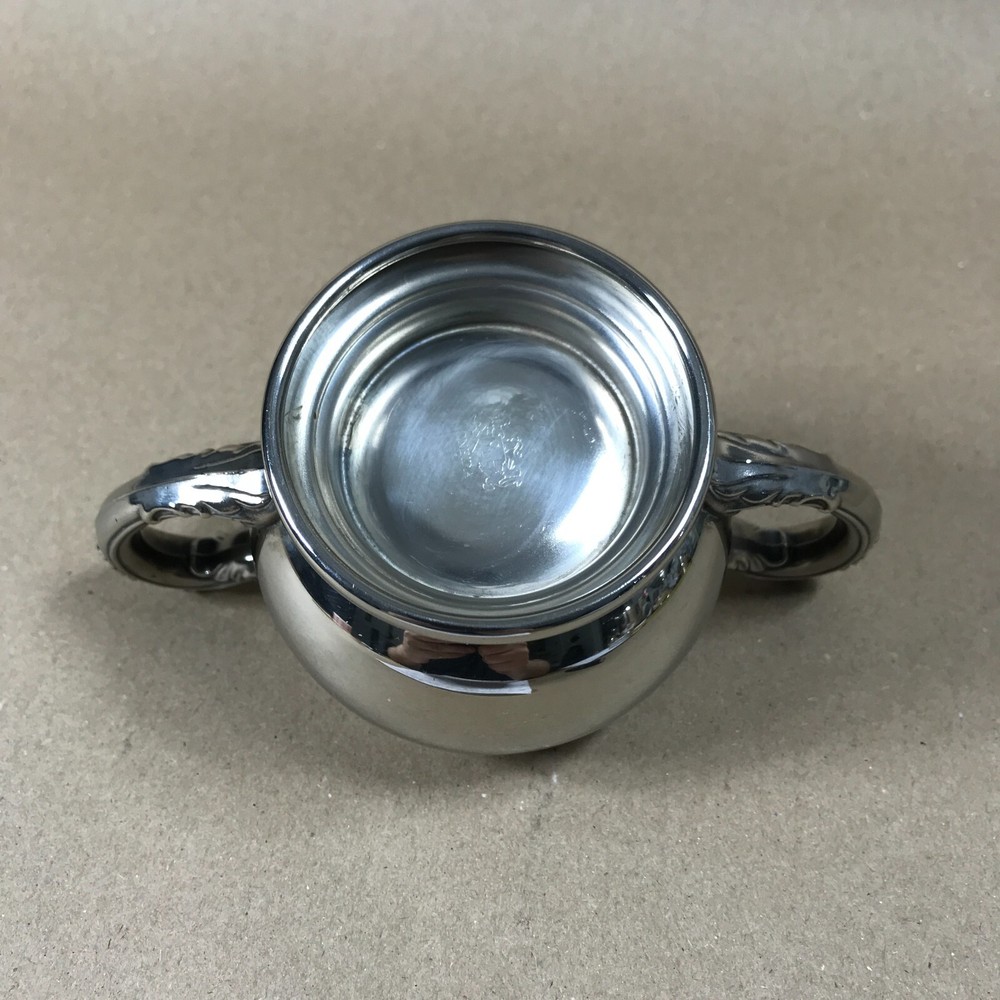 Oneida USA Silver Plate Double Handled Cup