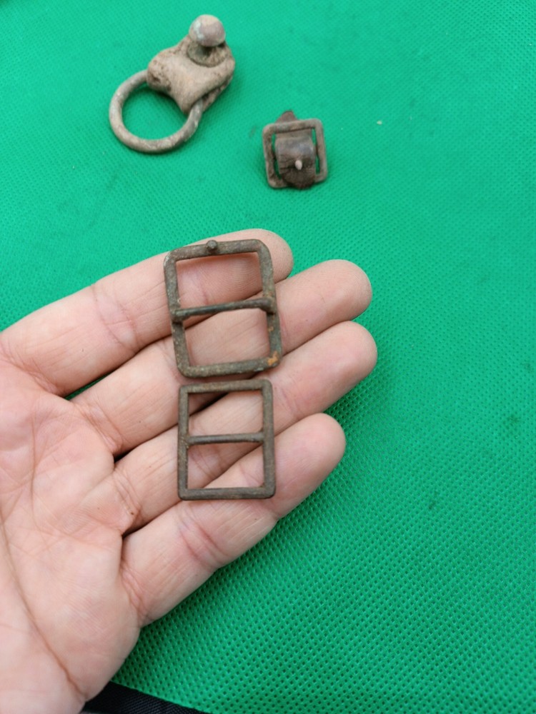 WWII WW2 Original German hook buckle