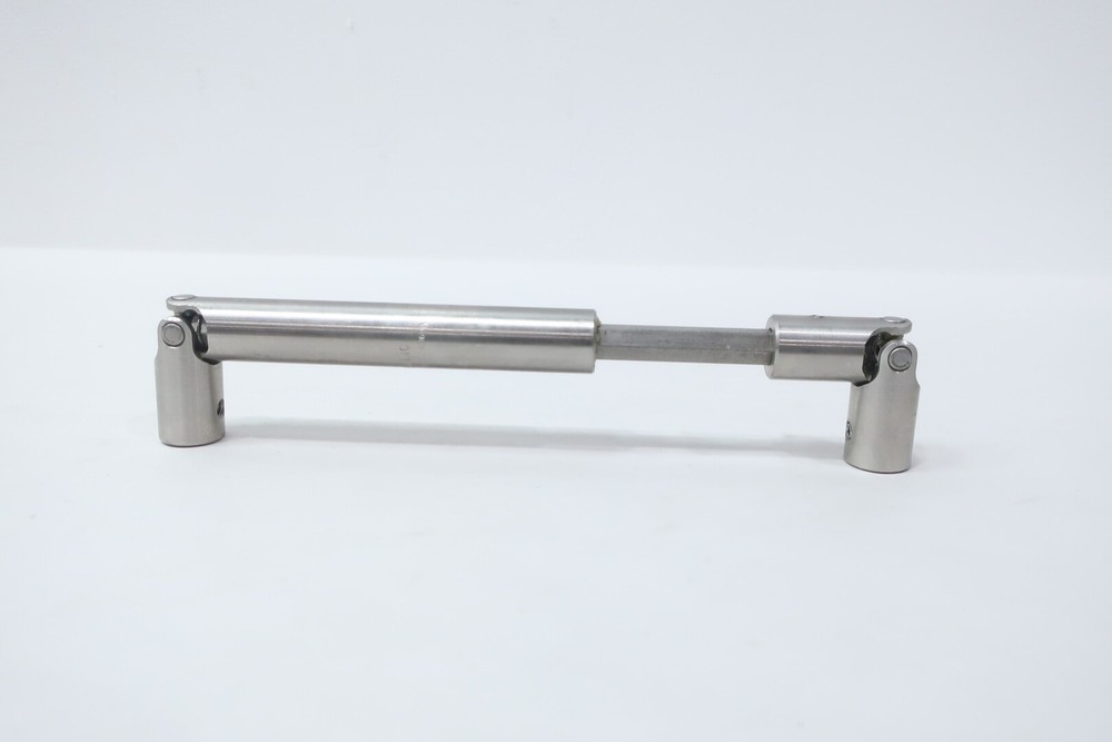 Belden 043072 Booted Universal Joint