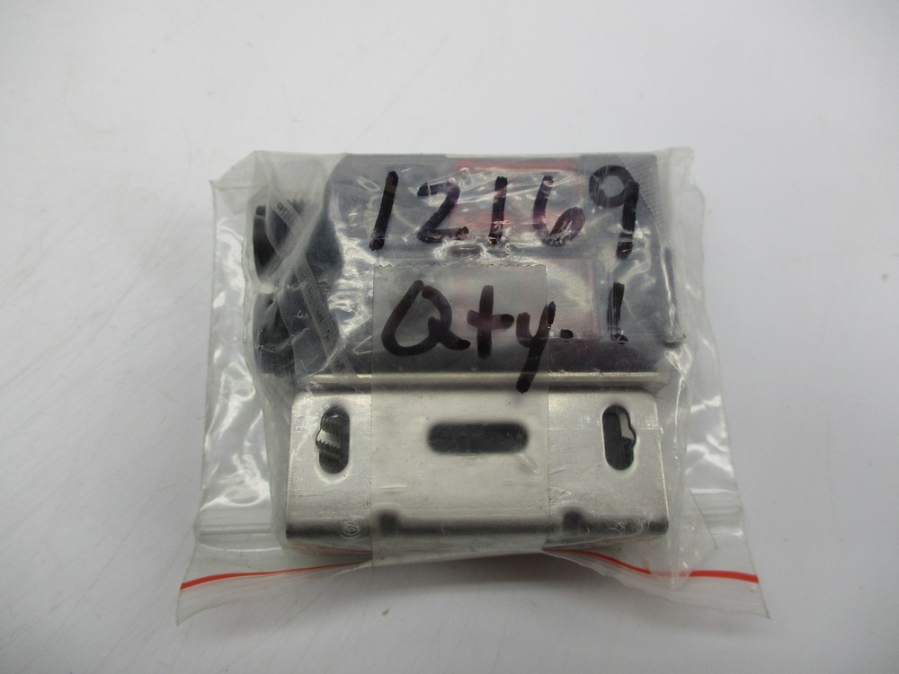 OMRON E3S-AT86 SENSOR NSNP