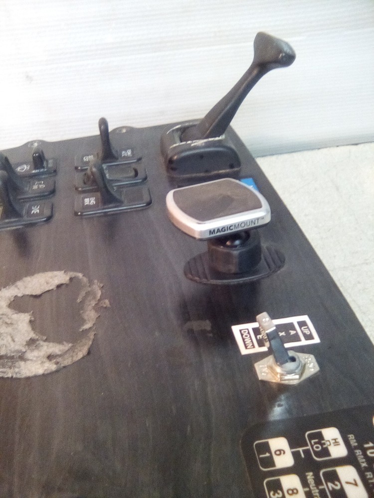 2006 Freightliner Columbia Switch Dash Panel W45151