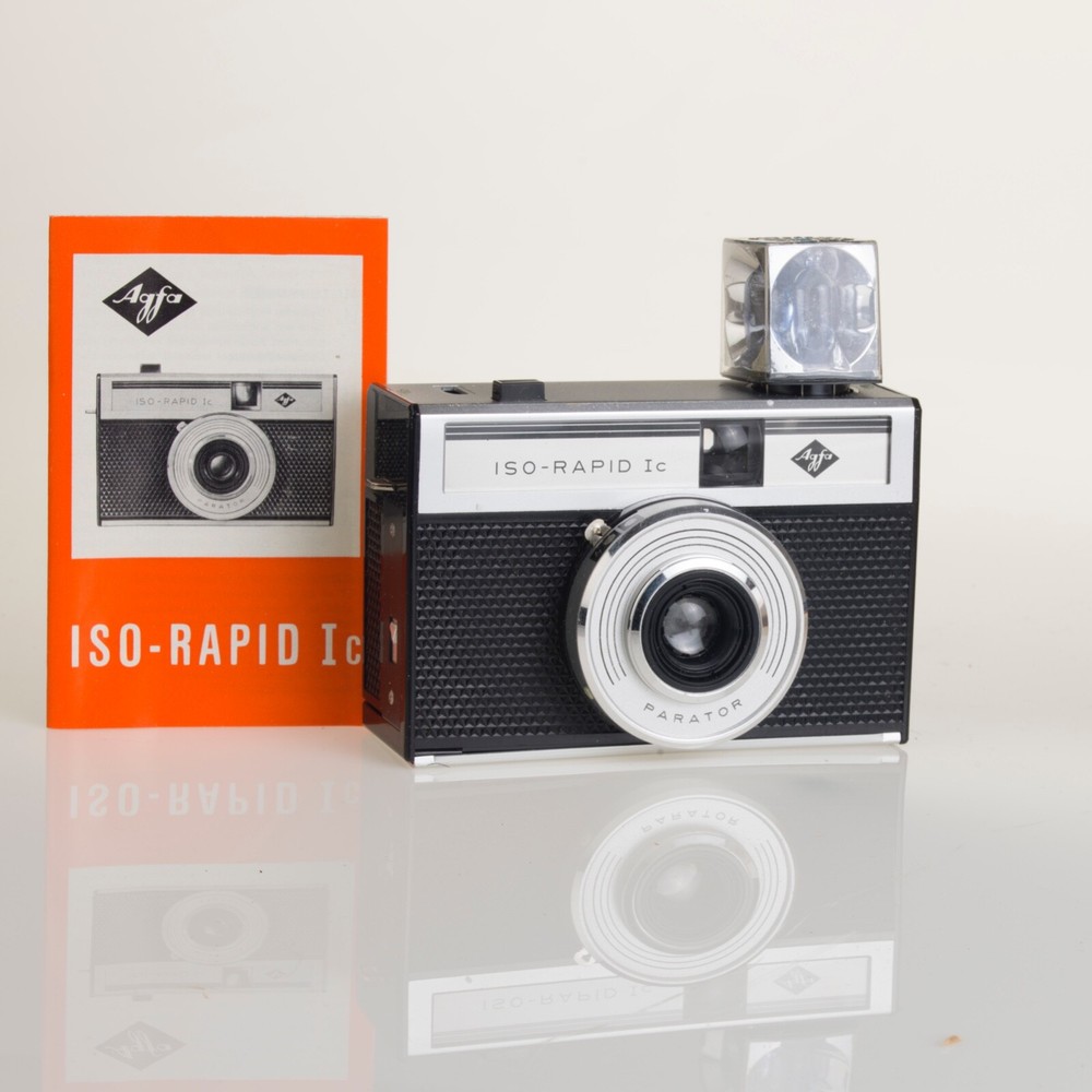 Vintage 35mm Camera Agfa-Gevaert Parator IOS -Rapid Ic with Cube Flash