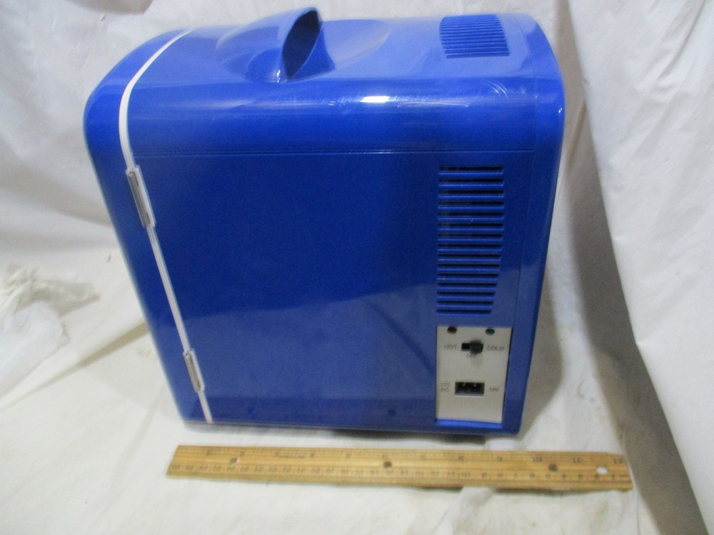 Blue Mini Thermometric cooler/warmer YT-A-400A Size 4L
