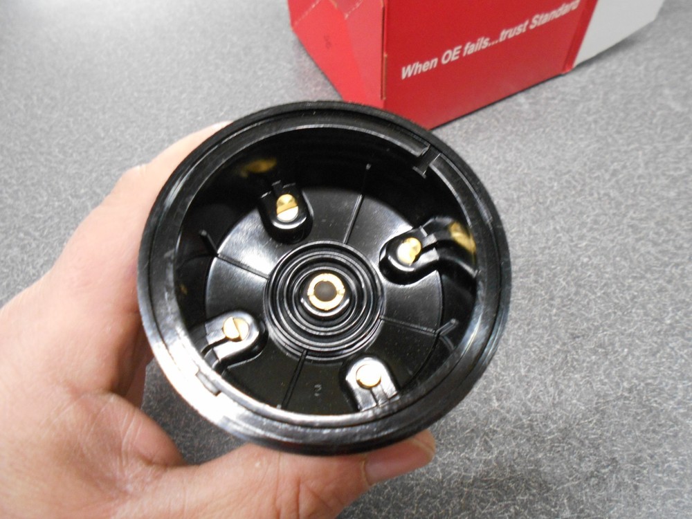 Standard AL481 Distributor Cap with Brass terminals, NOS!