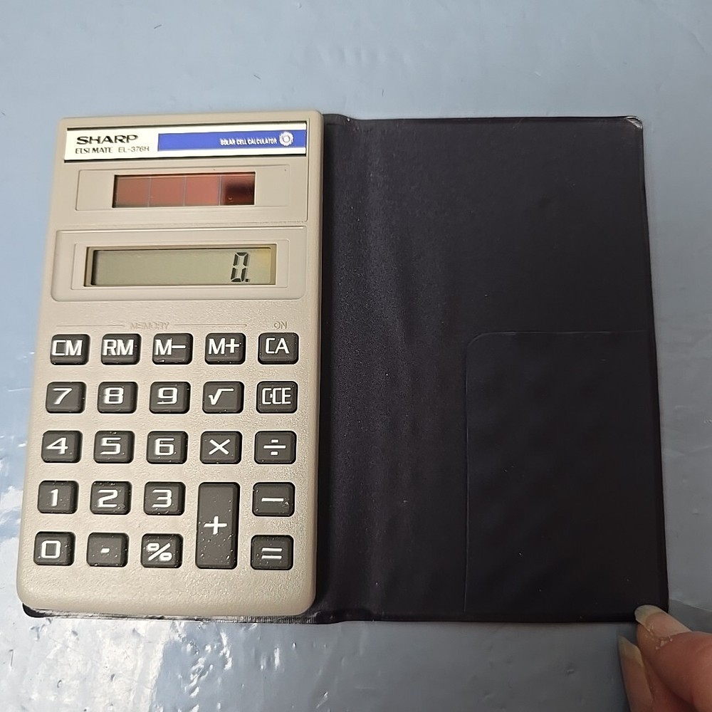 Vintage Sharp ELSI MATE EL-376H Solar Cell Powered Calculator With Case TESTED!