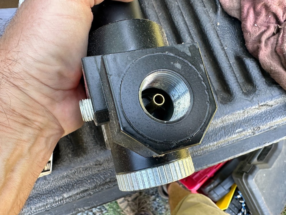 Wilkerson Regulator 3/4" R30-06-HNO