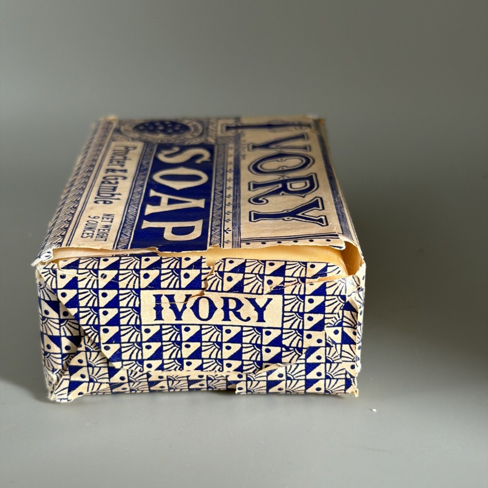 Vintage Procter & Gamble Ivory Soap Large 9 oz.
