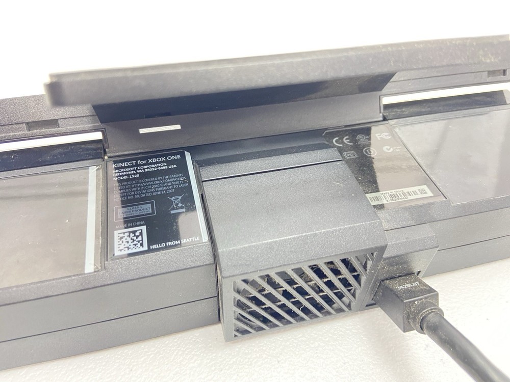 Microsoft Kinect Sensor for Xbox One Untested Good Condition