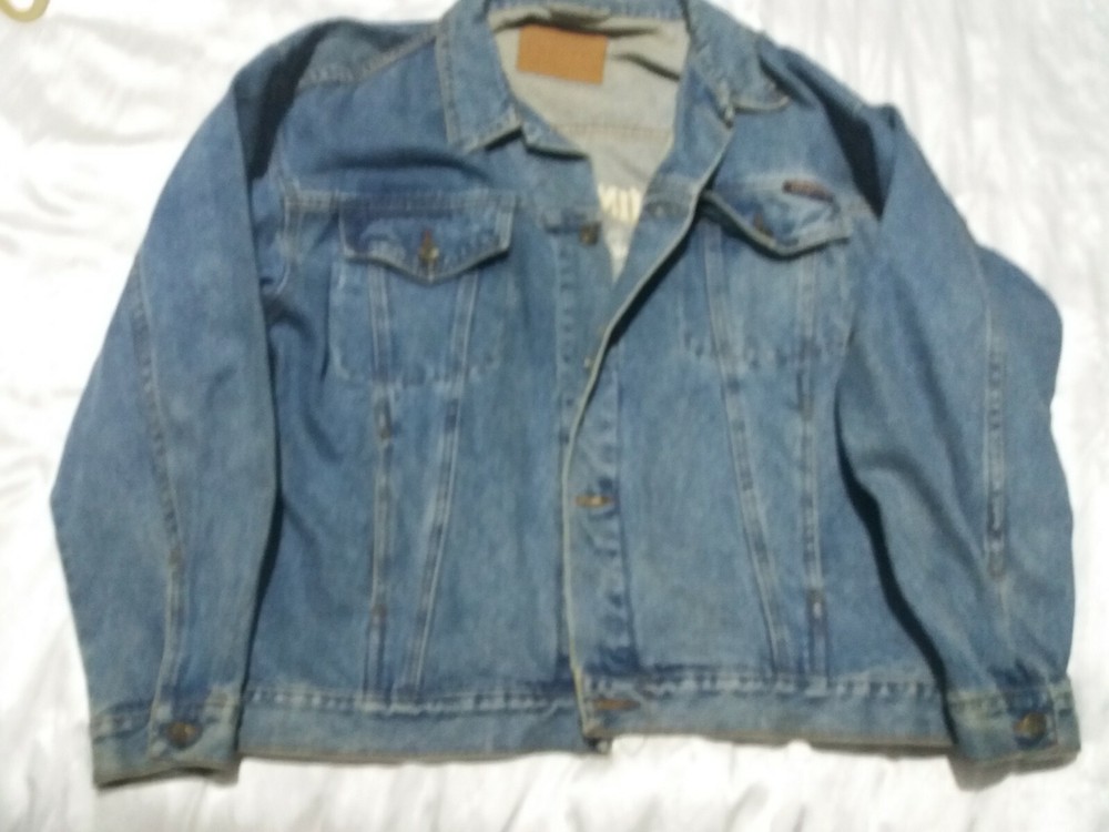 VINTAGE JIM BEAM DENIM JACKET