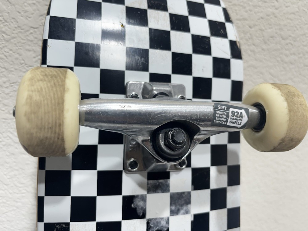 Blind Checkerboard Skateboard Complete