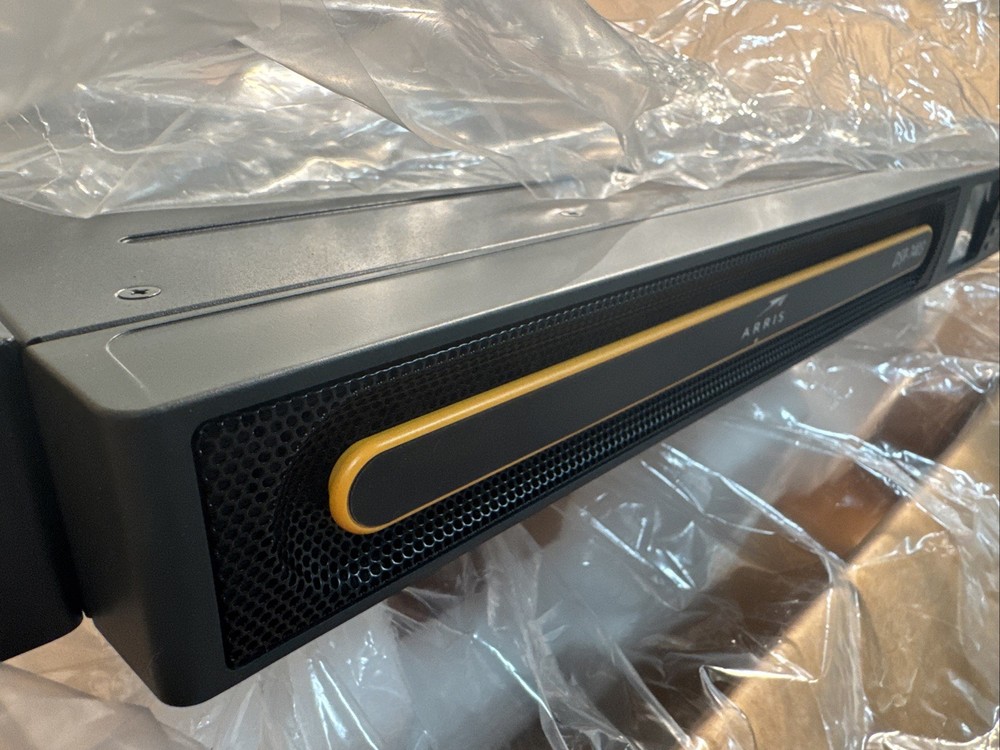 ARRIS DSR-7403 COMMERCIAL INTEGRATED SATELLITE RECEIVER/TRANSCODER #69