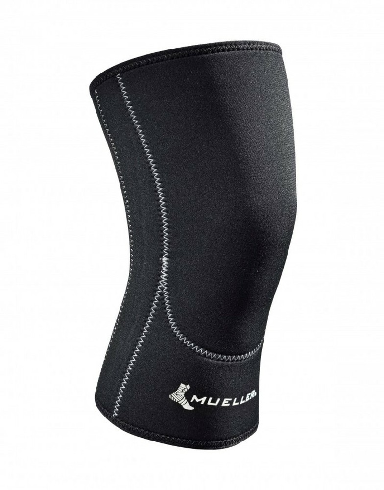 Mueller Closed Patella Knee Compression Sleeve