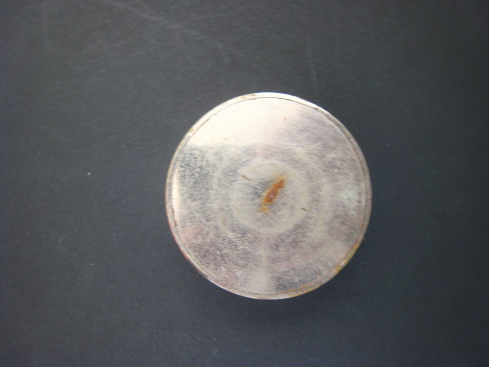 Vintage WWII Japanese Compass...side lock...works