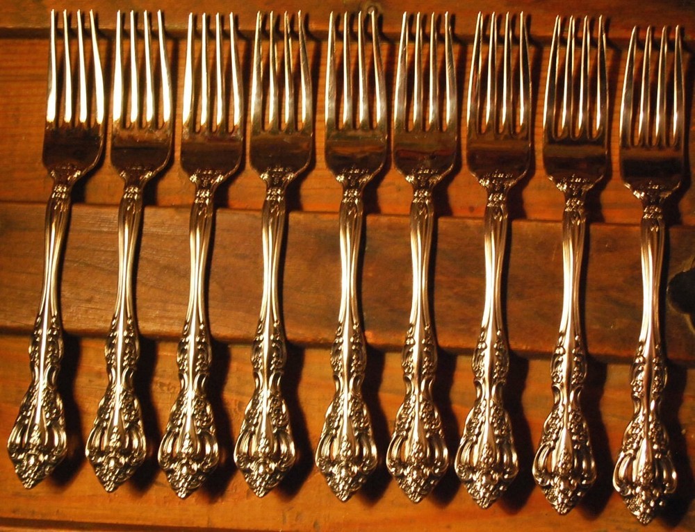 ONEIDA MICHAELANGELO 36 PIECE SET Stainless Steel Flatware Heirloom CUBE Exc.