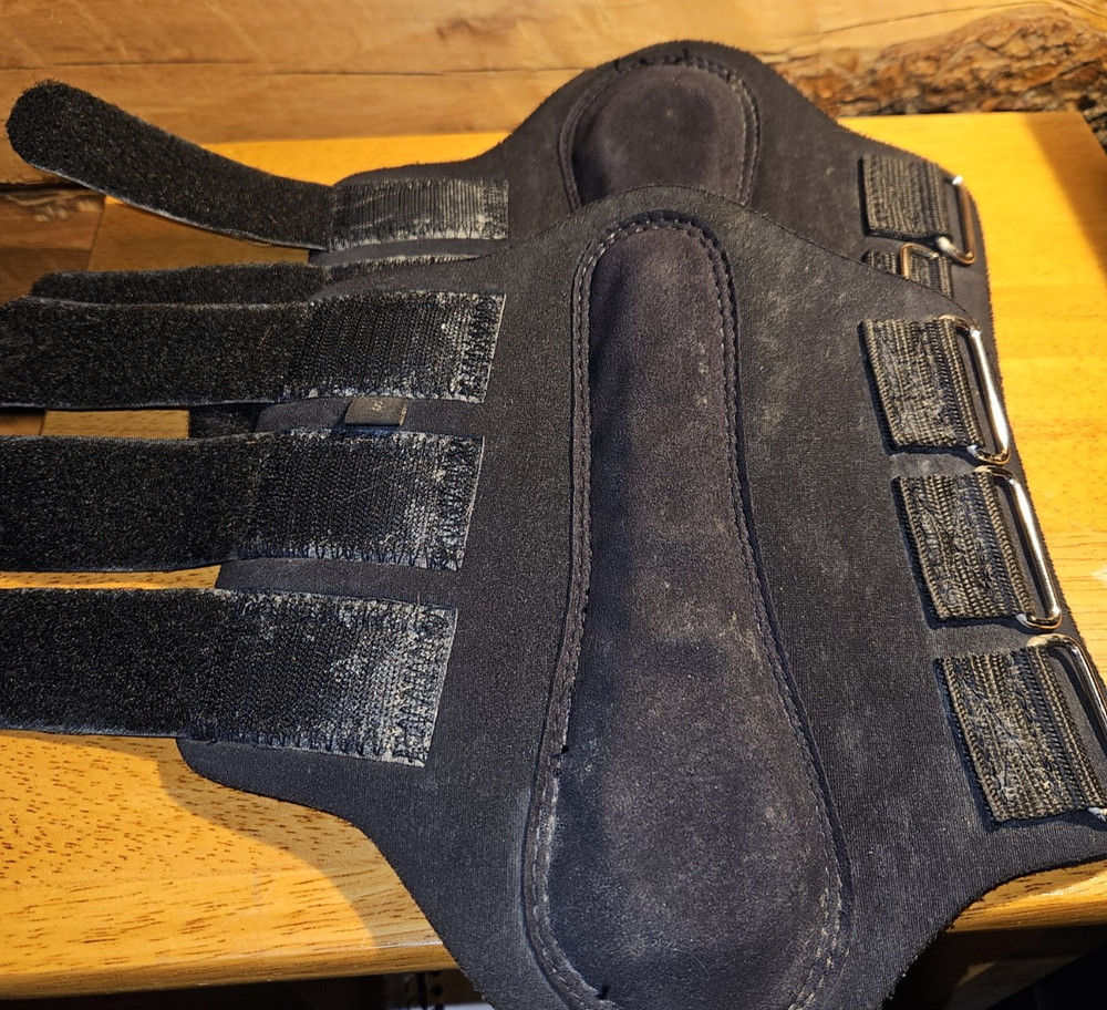 TOKLAT Splint Boots Size Small, One Pair, Hook and Loop Closure - Used
