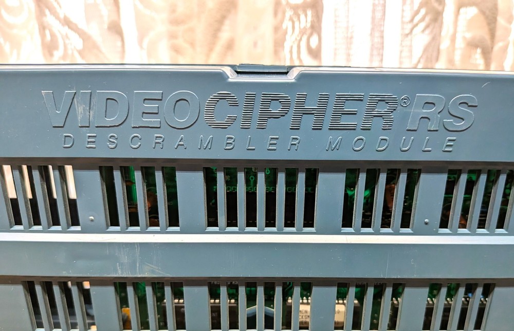 GENERAL INSTRUMENT VIDEOCIPHER RS DESCRAMBLER MODULE - UNTESTED - FOR PARTS