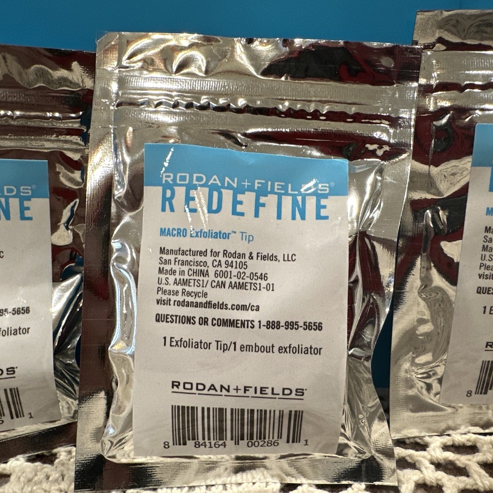 Rodan + Fields Redefine Macro Exfoliator Device With User Guide & Accessories