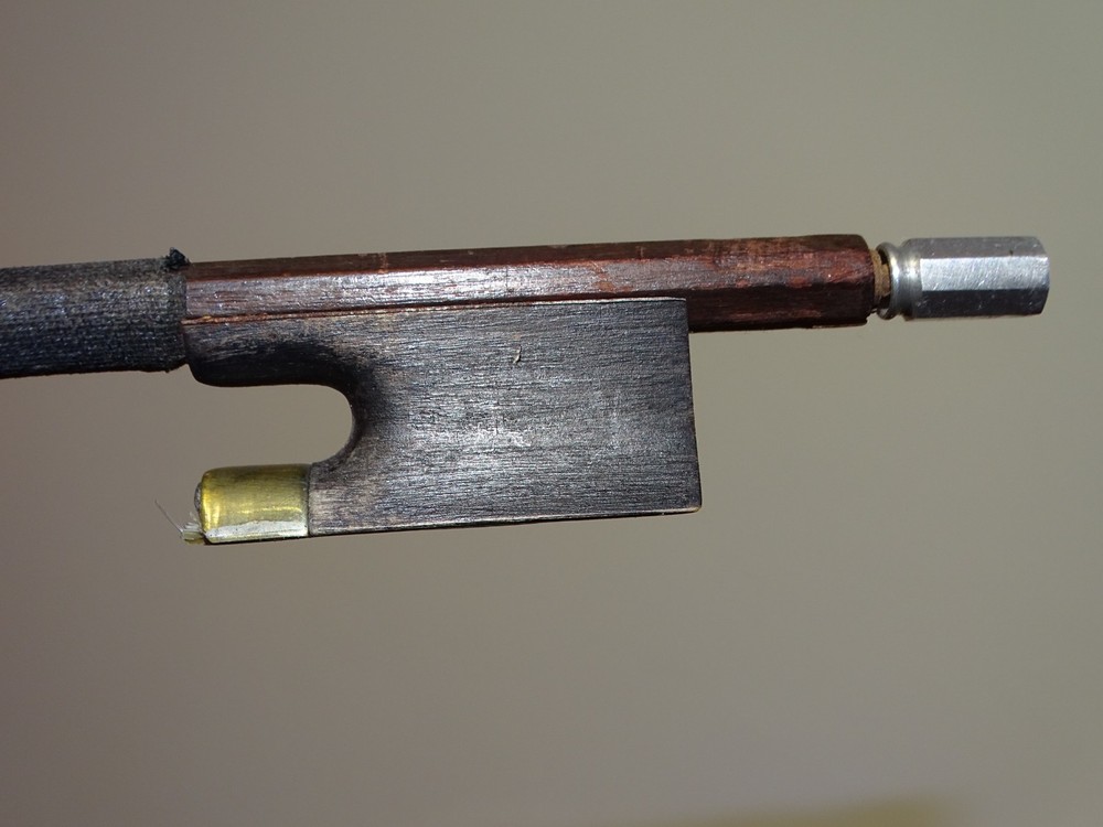 10 OLD VIOLIN BOWS FOR RENOVATION (S073)
