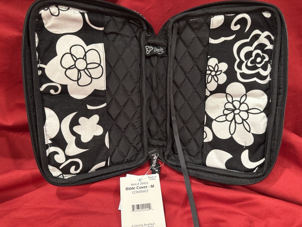 Divinity Black/White Flowers Embroidered Scripture Bible Cover Medium #20922